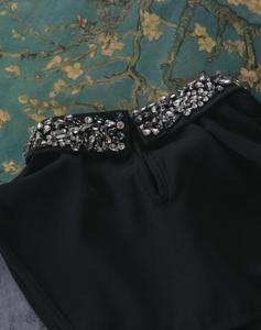 Diseños de <span class=keywords><strong>Cuello</strong></span> de <span class=keywords><strong>Camisa</strong></span> Falsa Negra con Cuentas de Cristal de Lujo Hechos a Mano - Product Image 4