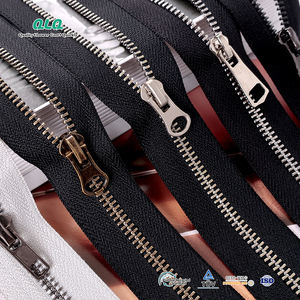 QLQ #10 사용자 정의 브랜드 로고 고무 도매 디자인 데님 밀폐 은폐 스포츠 탈론 Cmz 더블 팩토리 품질 지퍼 지퍼 - Product Image 6