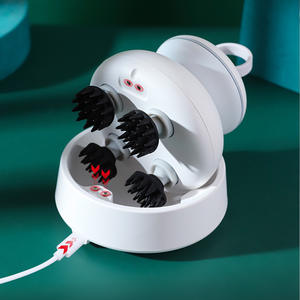 Masajeador de Cabeza y Cuero Cabelludo Recargable CYANMED con <span class=keywords><strong>EMS</strong></span>, Alivio del Estrés, Lavado de Cabello, Garra de Silicona, Terapia de Luz Roja LED y Control por Botones - Product Image 4