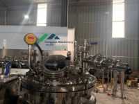 Homogénéisateur émulsifiant à levage hydraulique 100L en acier inoxydable pour huile et eau, machine de fabrication de lotion, directement du fabricant