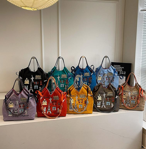 Borsa per la spesa con <span class=keywords><strong>tracolla</strong></span> multicolore, adatta a ragazzi e ragazze di tutte le taglie. Borsa a <span class=keywords><strong>tracolla</strong></span> colorata - Product Image 1