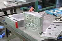 Moldes de Inyección de ABS/PP/PC de Alta Precisión Personalizados para Automoción, Medicina y Electrodomésticos con Servicio OEM