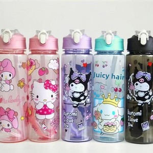 Bouteille d'eau en plastique PC grande capacité Lakuna 900 ml avec paille, couvercle pop-up à un clic, gourde portable à motif de dessin animé avec ventouse - Product Image 1