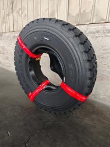 Pneu de camion lourd neuf de marque 295/80R22.5 pour camion lourd - Product Image 3