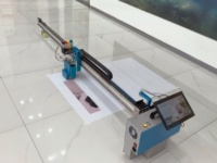 Printer Dinding Vertikal AI 4K UV HD16 untuk Pencetakan Permukaan Kustom Peralatan Dekorasi Seni Mural Profesional