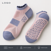 Chaussettes de football antidérapantes Blush Lavender, montantes à la cheville, pour le match sur le terrain, ajustement sûr, fines, personnalisables, commande sur mesure, approbation de l'ajustement