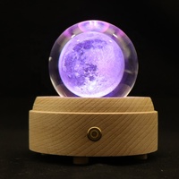 2024 nouveau Style 3D boule de cristal intelligente veilleuse Usb lune lampe avec Base en bois pour cadeau de la saint-valentin