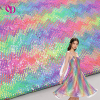 Tissu à paillettes réversible double face 5 mm effet arc-en-ciel sirène, vente en gros directe usine pour la mode et la décoration événementielle