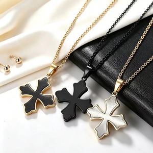 สร้อยคอจี้รูปกางเขนมอลทีสสแตนเลสสำหรับผู้ชายผู้หญิงกันน้ำเครื่องประดับศรัทธาทางศาสนาของขวัญ - Product Image 1