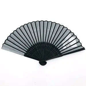 Hand Fans Vouwen Hout Gesneden Hand Held Chinese Fan Bruiloft Gunsten En Geschenken Gepersonaliseerde Hand Fan