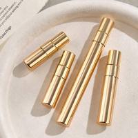 Mini atomiseur de poche en verre 5ml 10ml, flacon de parfum rechargeable avec bouchon et pompe couleur personnalisée