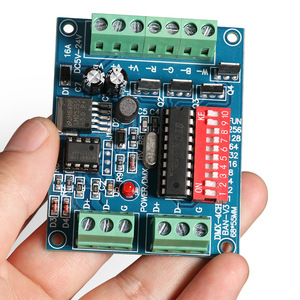 Hot Selling Handmatige Schakelaar Dmx 512 <span class=keywords><strong>Console</strong></span> Decoder 4-kanaals <span class=keywords><strong>Controller</strong></span> Met Printplaat - Product Image 2