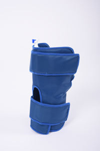 ระบบอุปกรณ์กายภาพบำบัดสำหรับการรักษาด้วยการบีบอัดเย็นที่หัวเข่า - Product Image 4