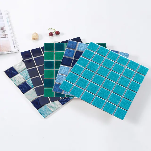 Design moderno antiscivolo piastrelle in ceramica blu mosaico 4mm 6mm spessore pietra di vetro per bagno piscina per Hotel decorazioni