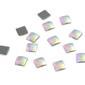 Bán Buôn Hình Dạng Hộp Sọ Tinh Thể Thủy Tinh Sửa Chữa Nóng Rhinestone Long Lanh <span class=keywords><strong>Hotfix</strong></span> Thạch Chuyển <span class=keywords><strong>Motif</strong></span> Cho Quần Áo - Product Image 4