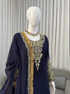 Ensemble de salwar kameez ethnique de haute qualité avec dupatta pour femmes, idéal pour les mariages, les fêtes et les événements festifs, disponible à un prix avantageux. - Product Image 6
