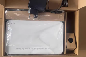 Modem <span class=keywords><strong>fibre</strong></span> optique ZTE F680L GPON ONU ONT 4GE+1POTS+2.4G&5G AC WiFi double bande FTTH ou <span class=keywords><strong>sans</strong></span> logo - Product Image 4