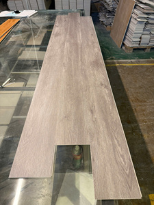 ATT - Tablones de Suelo de Vinilo WPC Ecológicos, Encastrables, con Textura de Madera, 100% Impermeables y Antideslizantes para Proyectos Hoteleros - Product Image 5