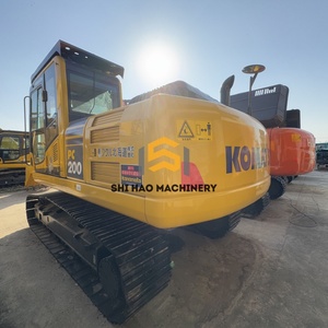 โรงงานจำหน่ายรถขุดไฮดรอลิกตีนตะขาบ Komatsu PC200-8 แท้ ขนาด 20 ตัน พร้อมเครื่องยนต์และปั๊ม รถจักรกลก่อสร้างมือสอง - Product Image 2