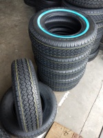 إطارات سيارات الركاب بالجملة مقاس 13 و14 و15 و16 و17 و18 و19 و20 و21 و22 و235/45R18 و205/65R15 بتصميم شعاعي بدون أنبوب داخلي
