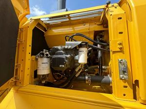 Excavadora de cadenas Komatsu PC240-8 original de alta calidad, usada, con motor PC240LC-8, modelo 2024, 125 kW de potencia, eficiente en consumo de combustible, buen precio. - Product Image 6