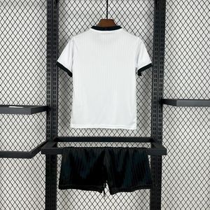 नए 2025/2026 यूरोपीय देशों की 125 वीं वर्षगांठ संस्करण बच्चों की फुटबॉल जर्सी-लड़कों और बच्चों के लिए उच्च गुणवत्ता वाला सेट - Product Image 1