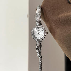 Chic Leopard Head <b>Bracelet</b> Watch Minimalist Luxury Sparkling Quartz Timepiece <b>for</b> <b>Women</b> - Product Image 1