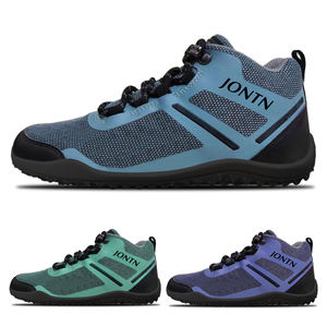 Кроссовки унисекс из натуральной кожи - Product Image 2