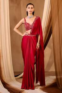 Conjunto de sari moderno con detalles hechos a mano y drapeado, al mejor precio, ideal para bodas y recepciones. - Product Image 3