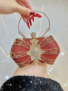 Produit universel : Nouvelle pochette de soirée élégante et luxueuse pour femme, idéale pour les fêtes et les occasions spéciales - Product Image 6