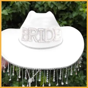 Bachelorette poule fête mariage strass gland Cowgirl <span class=keywords><strong>chapeau</strong></span> mariée feutre chapeaux diamant perle douche nuptiale Cowboy chapeaux pour femmes - Product Image 1