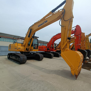 Excavatrice Komatsu PC220-8 d'occasion, 22 tonnes, moteur Cummins, pompe hydraulique Kawasaki, moteur à soupapes, godet de 1,2 m³, faible nombre d'heures, 90 % neuve - Product Image 6