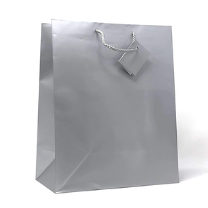 Sacs en papier cartonnés de luxe personnalisés en gros avec logo, sacs d'emballage pour vêtements pour boutiques - Product Image 2