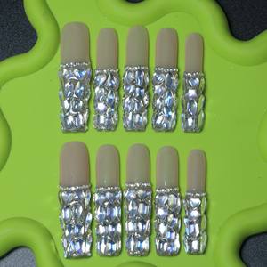 Uñas postizas de lujo acrílicas hechas a mano con diseño de estrellas y mariposas, puntas francesas, cobertura completa, estilo ataúd largo, venta al por mayor - Product Image 6