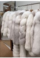 Manteau long en vraie fourrure de renard, bicolore, à panneaux rayés verticaux, ouvert sur le devant, col large, épais et moelleux pour femmes