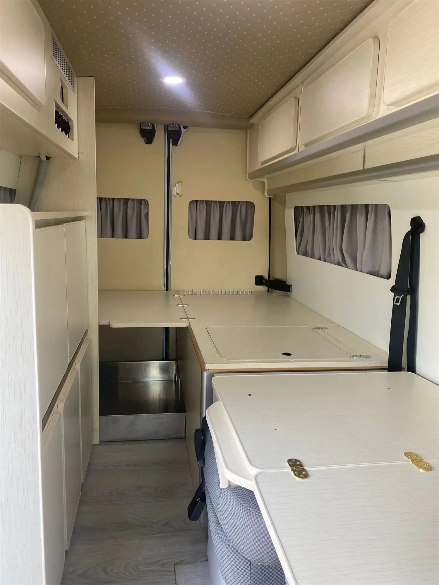 Ford Transit Model Australische Standaard Luxe Mini Offroad Mobiele Japanse Caravans Bus Te Koop