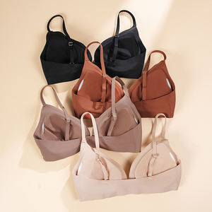 <span class=keywords><strong>Reggiseno</strong></span> senza <span class=keywords><strong>ferretto</strong></span> <span class=keywords><strong>imbottito</strong></span> <span class=keywords><strong>con</strong></span> Bralette scollo a V leggero <span class=keywords><strong>con</strong></span> chiusura frontale a triangolo senza cuciture - Product Image 2