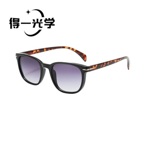 <b>Square</b> <b>Frame</b> <b>Sunglasses</b> UV400 Women's PC Lens Outdoors Driving Party - Product Image 4