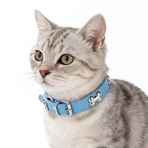 Drool Bib Pu Leather <b>Dog</b> Collar With Bone Decor For Small Medium <b>Dogs</b> Waterproof Wear Resistant Pet Neck Collar - Product Image 4