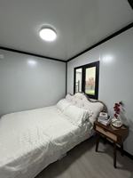 Conteneur extensible moderne avec terrasse, idéal pour villa, appartement, hôtel, espace de camping extérieur, salle à manger, bureau, assemblage rapide