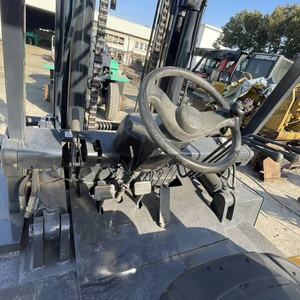 Montacargas Diésel TCM de 10 Toneladas Usado en Buen Estado, Modelo FD100Z8, con Accesorios de Alta Calidad para Montacargas Diésel Japoneses, Venta de Fábrica - Product Image 4