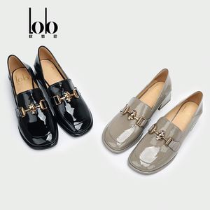 Elegant Retro Women's Leather Slip-On Office Shoes Comfortable Med <b>Heel</b> Square Ankle Strap <b>Closed</b> <b>Toe</b> Height Increasing Buckle - Product Image 6