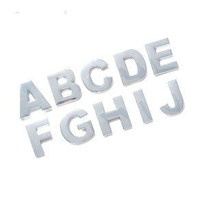 Bán buôn Chrome ABS AMG xe logo biểu tượng nhựa Thủ công mỹ nghệ với nhãn dán - Product Image 1