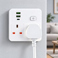 Adaptor Stopkontak Universal Standar Inggris 13A, Kabel Ekstensi Multi-Fungsi dengan Port Pengisian Cepat USB Type-C