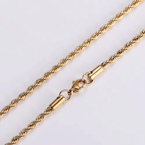 Collana in Acciaio Inossidabile Placcato Oro 18K con Forma Geometrica e Catena a Corda - Product Image 6