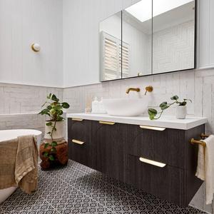 Comodino da <span class=keywords><strong>bagno</strong></span> <span class=keywords><strong>in</strong></span> <span class=keywords><strong>legno</strong></span> <span class=keywords><strong>moderno</strong></span> con lavabo a strisce elemento personalizzabile lavello mobili per il <span class=keywords><strong>bagno</strong></span> - Product Image 2
