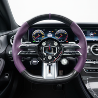 Commandes multifonctions de volant en cuir perforé violet en fibre de carbone sur mesure de style AMG pour Mercedes-Benz CLS W218 C300