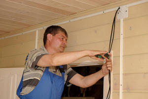 Analyse comparative des câbles à fibres optiques G.652D et G.657 pour une utilisation FTTH Gaine LSZH blanche 12 fibres - Product Image 6