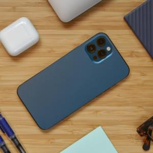 ขายส่งราคาถูก โทรศัพท์มือสองแท้ iPhone 12 Pro รุ่น 6GB RAM เวอร์ชั่นอเมริกา ขายดี - Product Image 5
