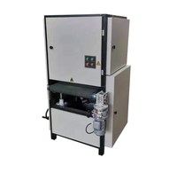 Machine de polissage et de finition pour larges bandes, tôles et plaques en acier inoxydable et en fer, avec finition brossée, sablée et écaillée